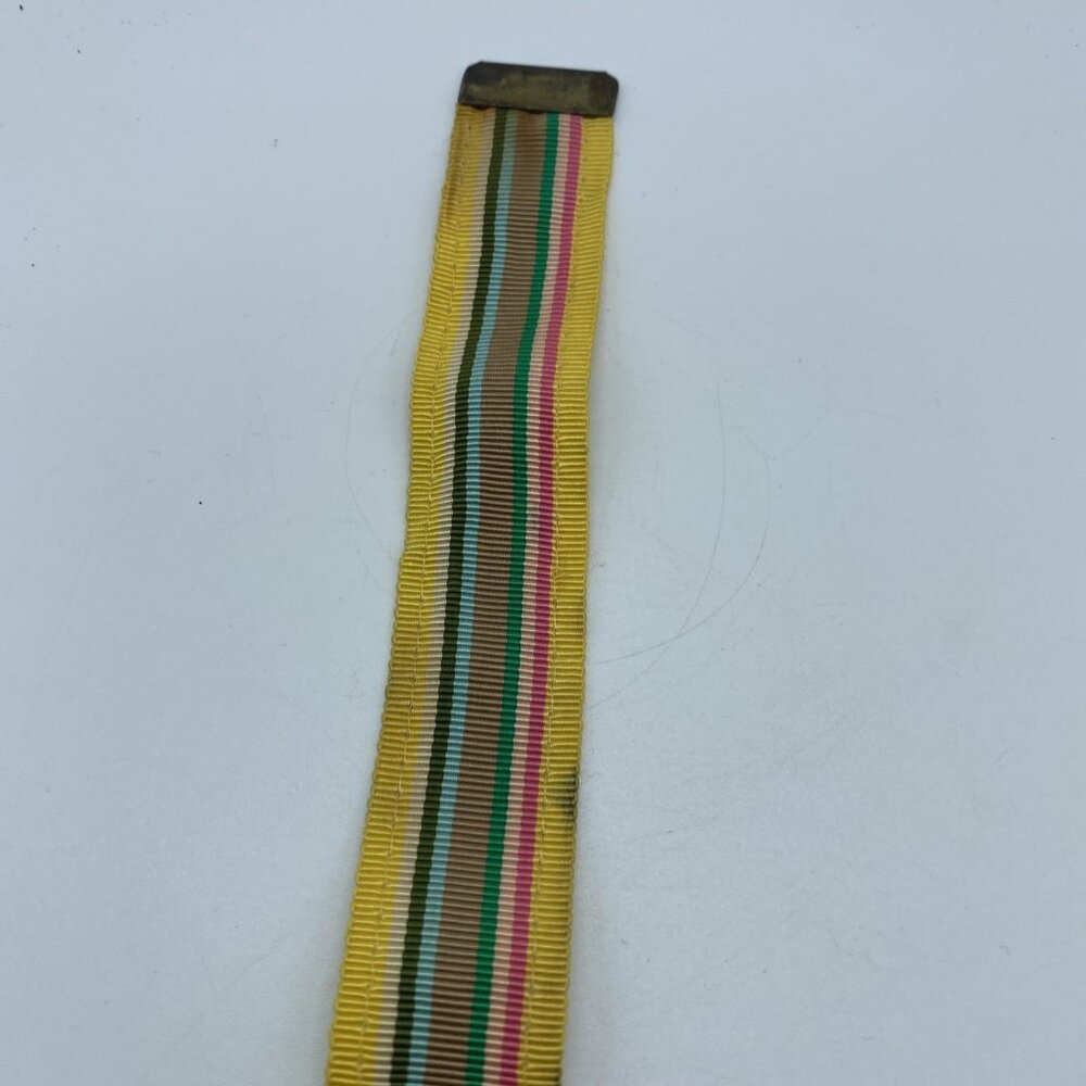 Unbranded Yellow Multicolor Striped D-Ring Belt Women's Size M End to End 31.5" - Picture 8 of 11